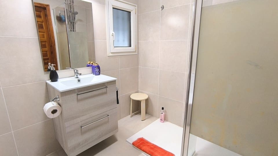 3 soveværelse Villa til salg i Torrevieja med swimmingpool garage - € 339.950 (Ref: 9506953)