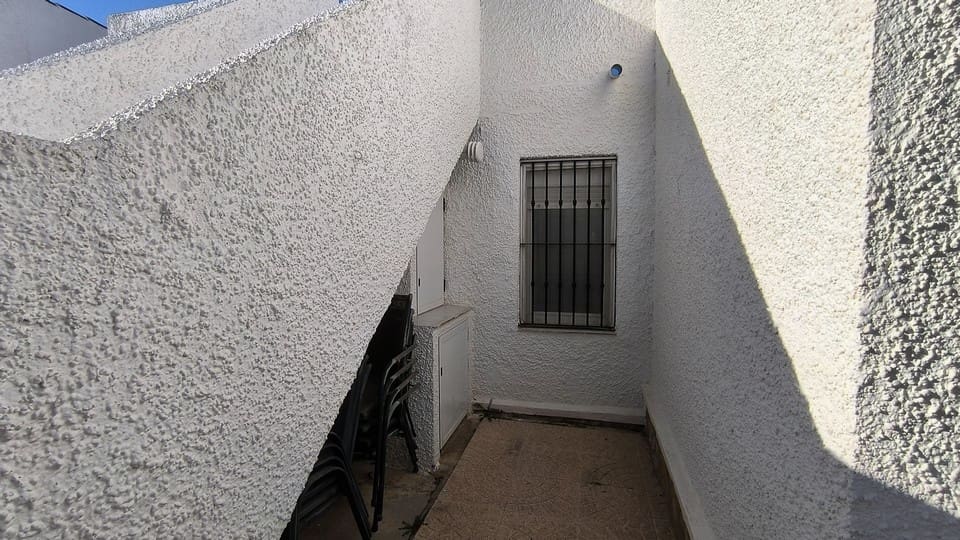 3 soveværelse Villa til salg i Torrevieja med swimmingpool garage - € 339.950 (Ref: 9506953)