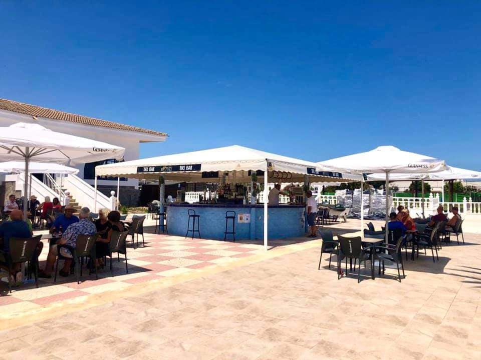 3 bedroom Villa for sale in Torrevieja with pool garage - € 339,950 (Ref: 9506955)