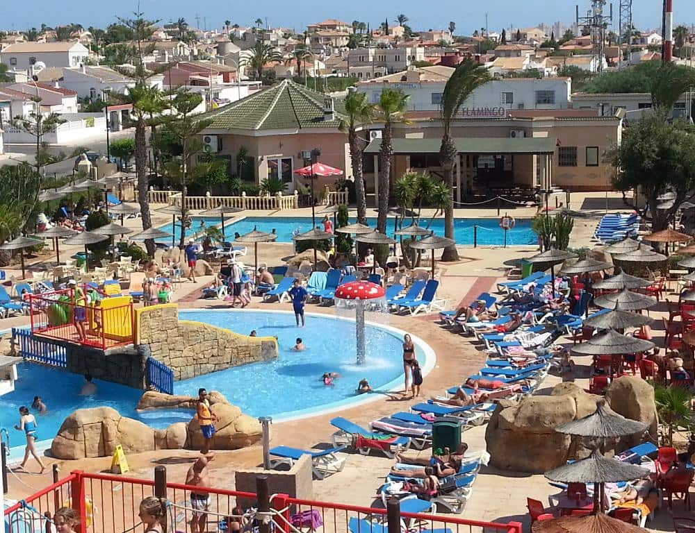 3 bedroom Villa for sale in Torrevieja with pool garage - € 339,950 (Ref: 9506955)