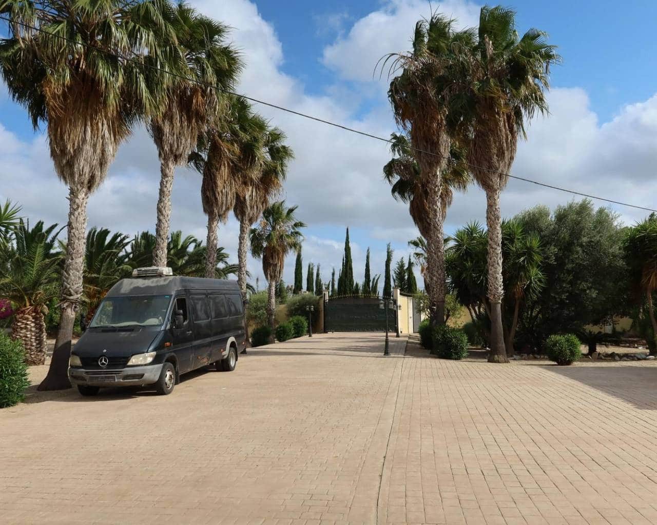 4 chambre Villa/Maison à vendre à Orihuela avec piscine garage - 950 000 € (Ref: 9510287)