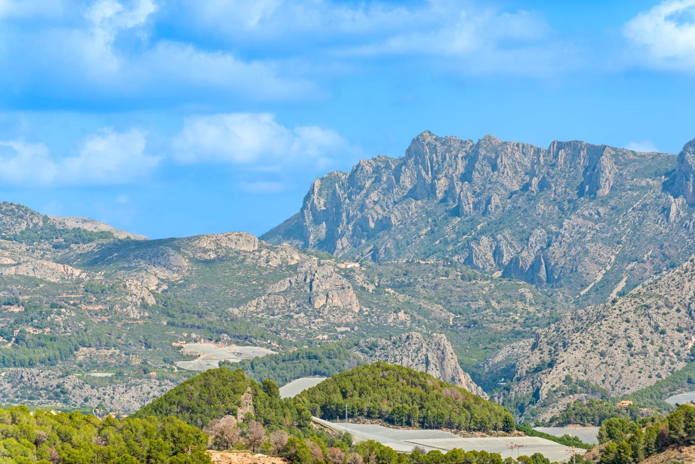 2 bedroom Apartment for sale in La Nucia with pool - € 249,000 (Ref: 9511505)