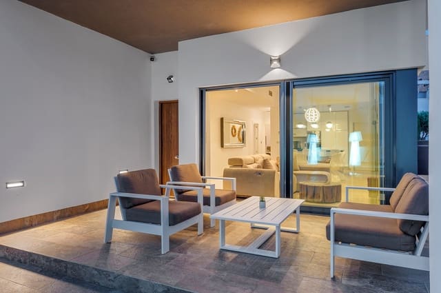 3 chambre Villa/Maison à vendre à Orihuela Costa, Orihuela - 759 000 € (Ref: 9511518)