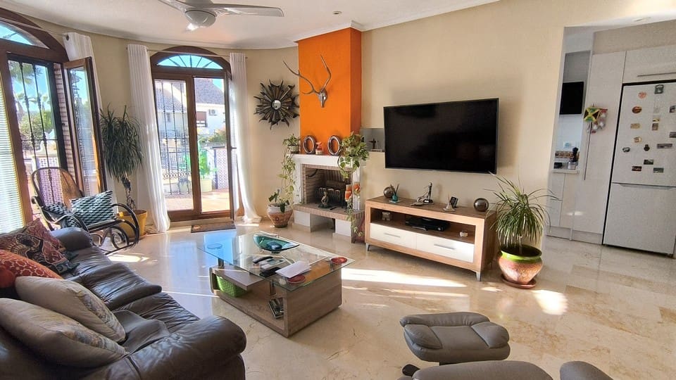 3 sovrum Villa till salu i Algorfa med pool garage - 365 000 € (Ref: 9584654)