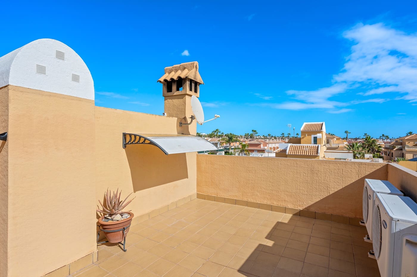 5 Zimmer Apartment zu verkaufen in Ciudad Quesada mit Pool - 276.000 € (Ref: 9584655)