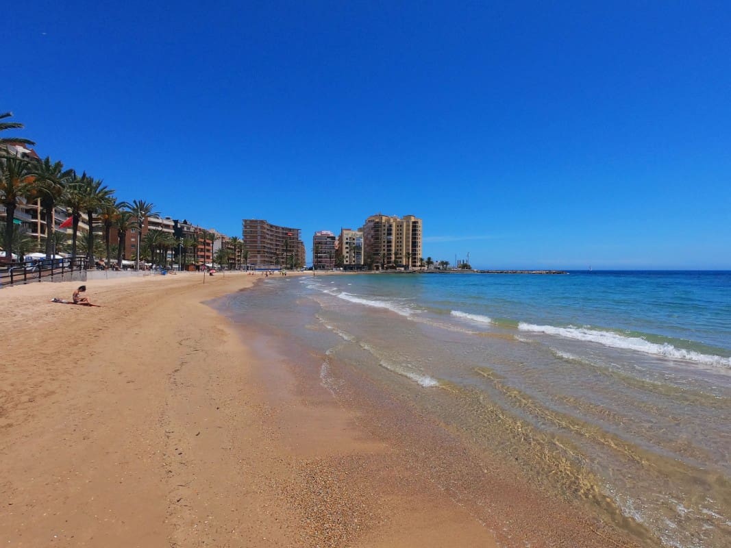 3 soveværelse Villa til salg i Ciudad Quesada med swimmingpool garage - € 189.900 (Ref: 9585044)