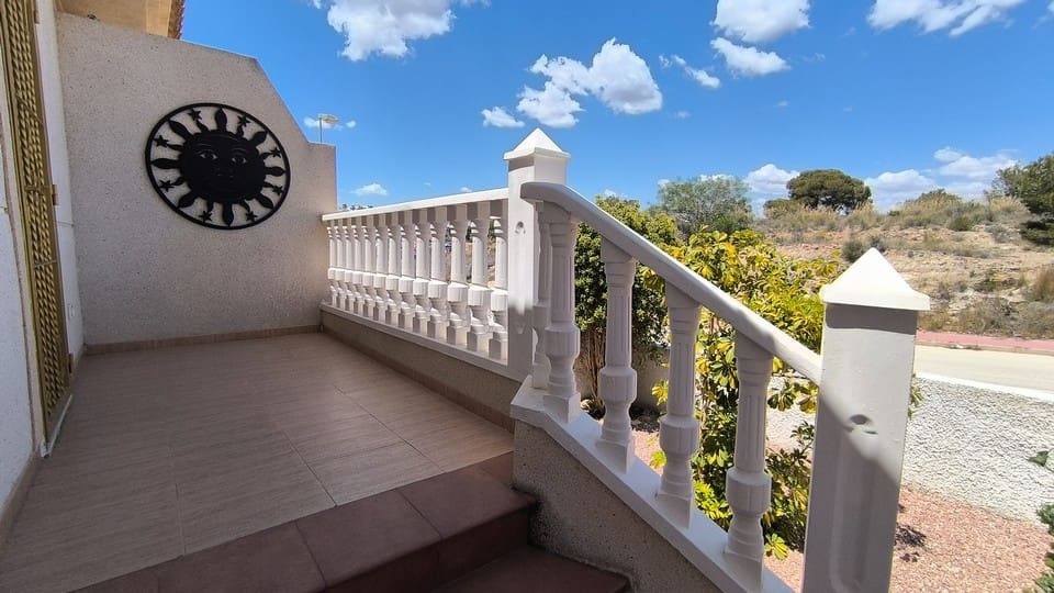 3 soveværelse Villa til salg i Ciudad Quesada med swimmingpool garage - € 189.900 (Ref: 9585044)