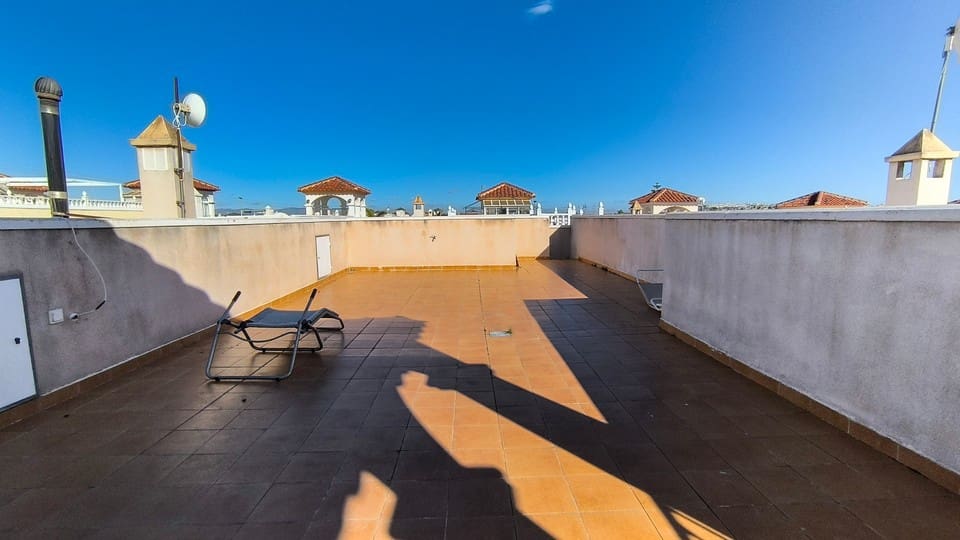 3 bedroom Villa for sale in Lo Crispin with pool garage - € 207,000 (Ref: 9585045)