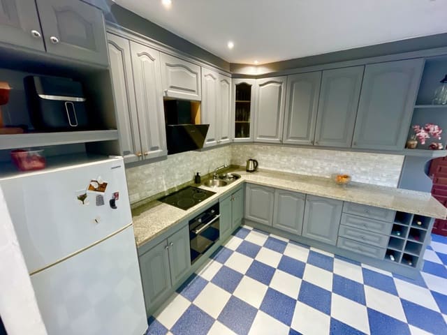 4 sypialnia Willa na sprzedaż w Ciudad Quesada, Rojales z basenem garażem - 471 500 € (Ref: 9602395)