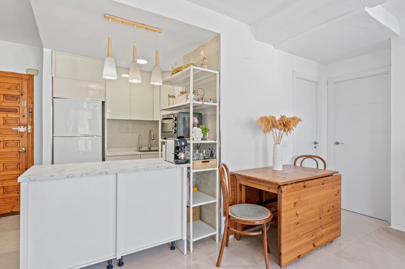 2 Zimmer Apartment zu verkaufen in La Nucia mit Pool - 175.000 € (Ref: 9602398)