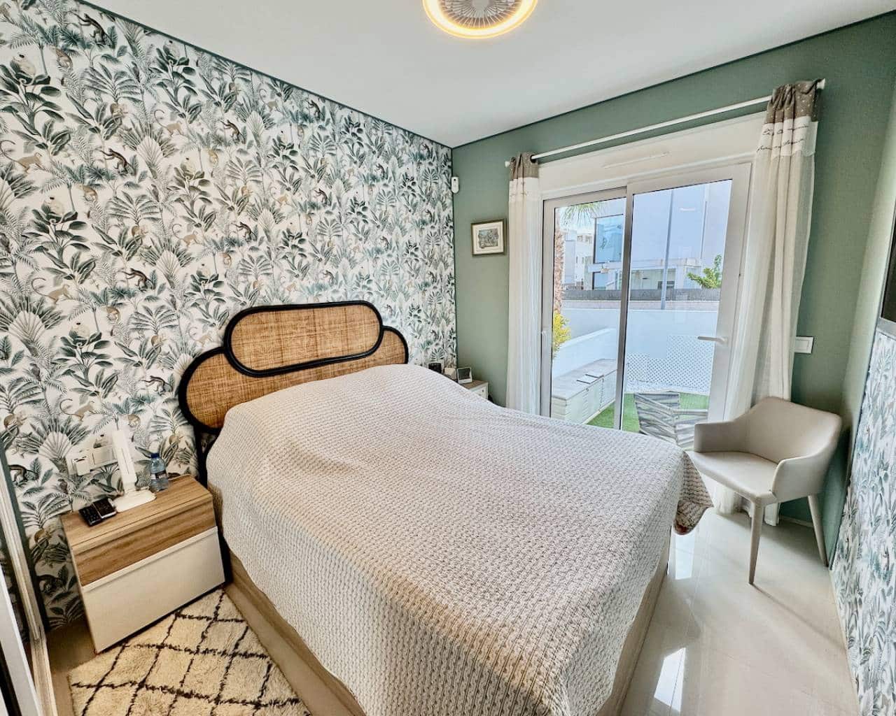 2 soverom Leilighet til salgs i Ciudad Quesada med svømmebasseng garasje - € 325 000 (Ref: 9627037)