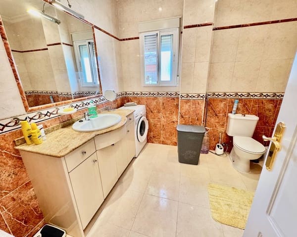 4 chambre Villa/Maison à vendre à Benferri avec piscine garage - 275 000 € (Ref: 9627039)