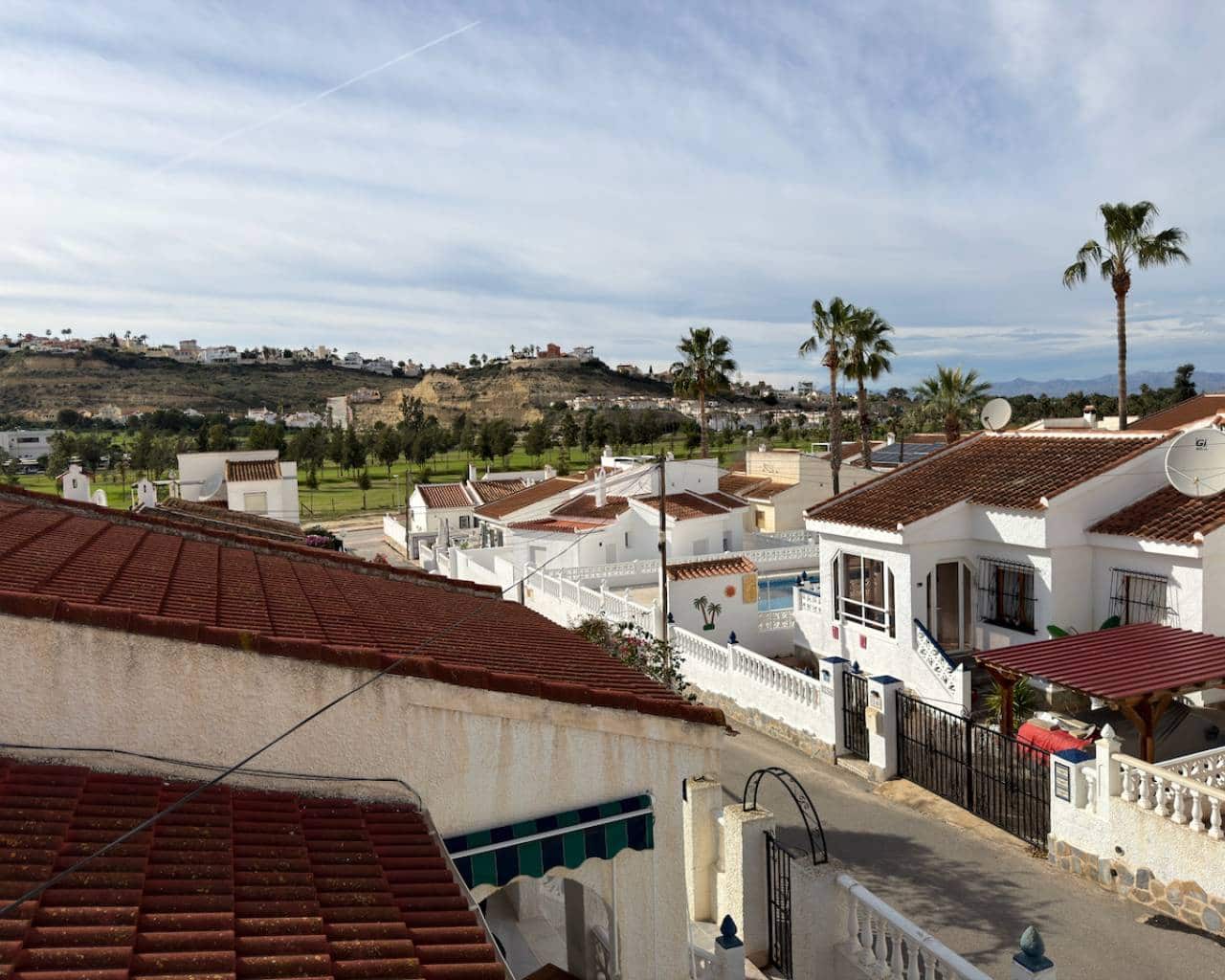 2 bedroom Villa for sale in Ciudad Quesada with garage - € 220,000 (Ref: 9627040)