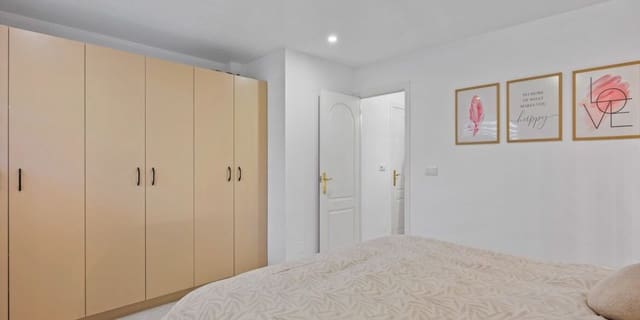 3 sypialnia Willa na sprzedaż w Benijófar z basenem garażem - 255 000 € (Ref: 9632693)