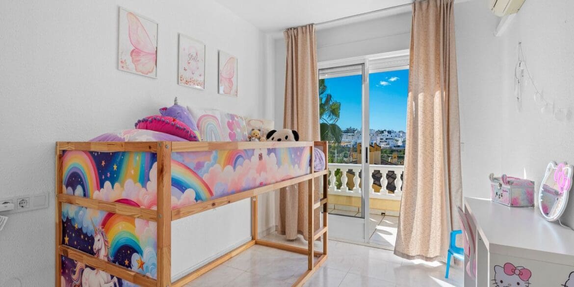 3 Zimmer Villa zu verkaufen in Benijofar mit Pool Garage - 255.000 € (Ref: 9632693)