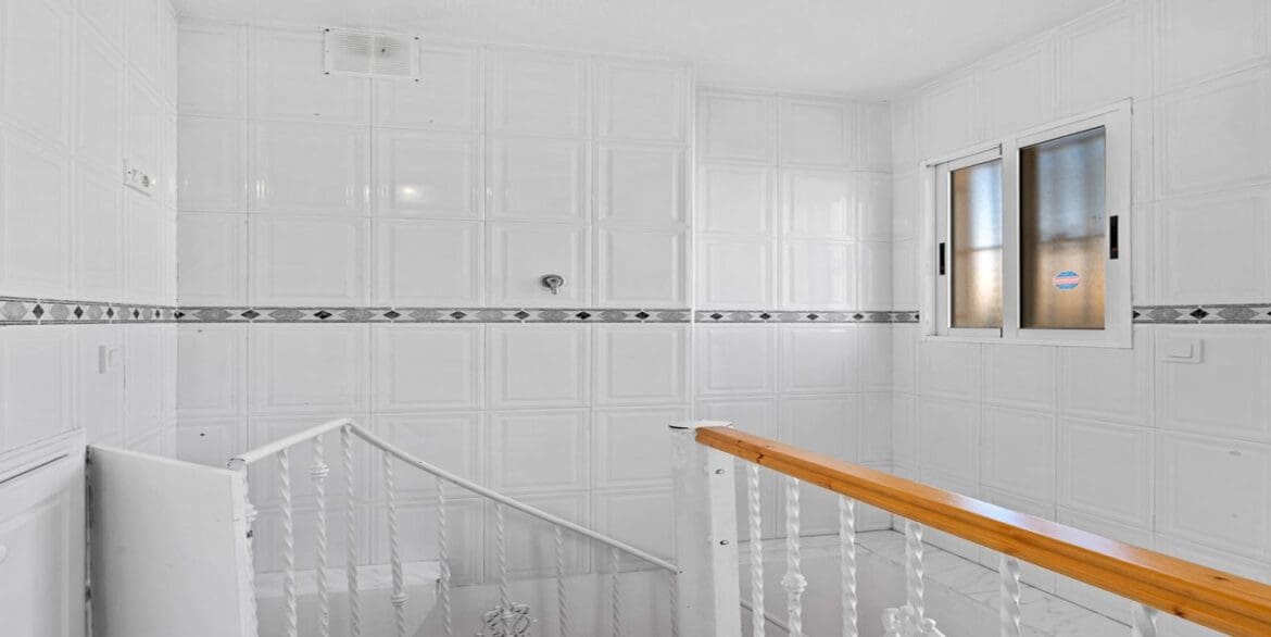 3 Zimmer Villa zu verkaufen in Benijofar mit Pool Garage - 255.000 € (Ref: 9632693)