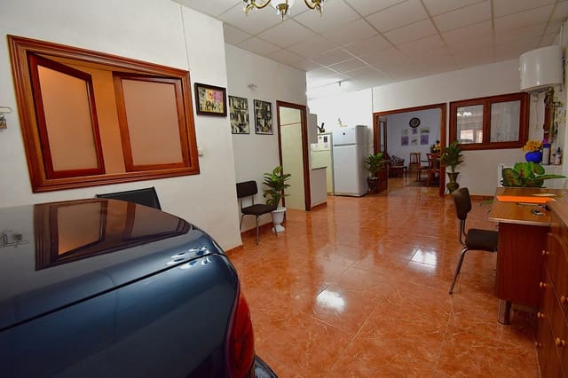 5 bedroom Townhouse for sale in Rojales with garage - € 260,000 (Ref: 9632695)