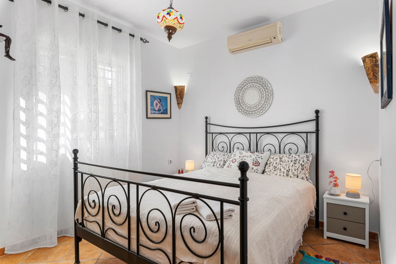 4 soveværelse Finca/Landehus til salg i Daya Nueva med swimmingpool - € 595.000 (Ref: 9632698)