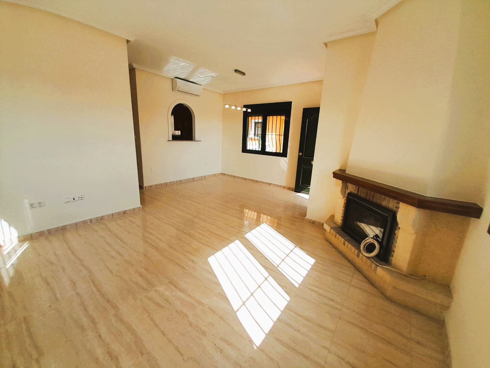 3 makuuhuone Huvila myytävänä paikassa Ciudad Quesada - 295 000 € (Ref: 9632699)
