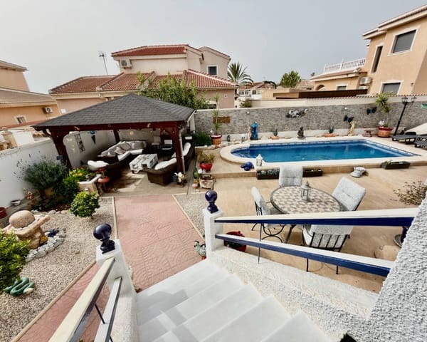 3 soveværelse Villa til salg i Ciudad Quesada, Rojales med garage - € 399.000 (Ref: 9650500)