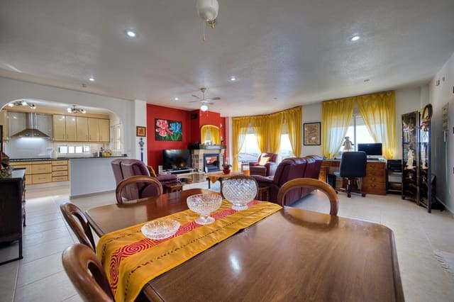 4 chambre Villa/Maison à vendre à Ciudad Quesada, Rojales avec piscine - 595 000 € (Ref: 9656809)