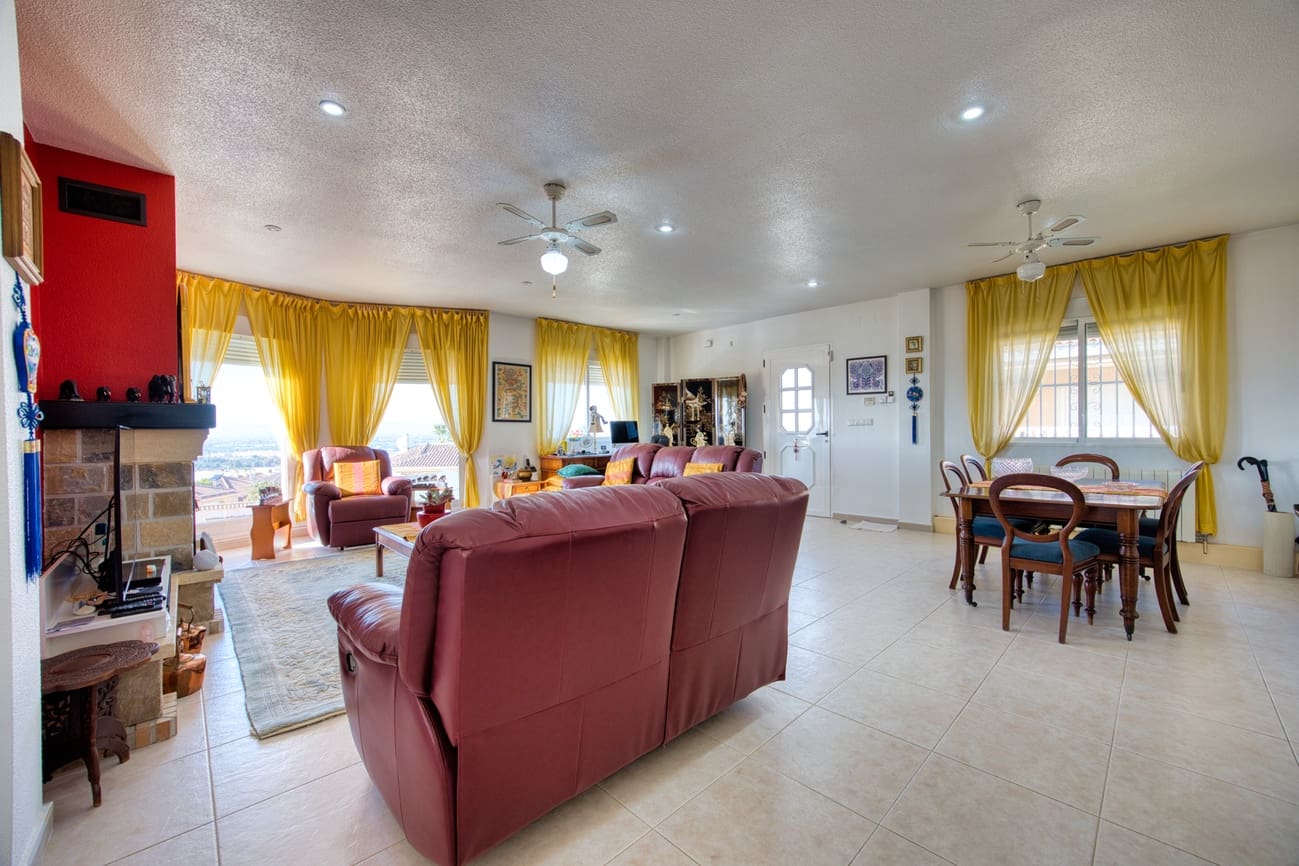 4 chambre Villa/Maison à vendre à Ciudad Quesada avec piscine - 595 000 € (Ref: 9656809)