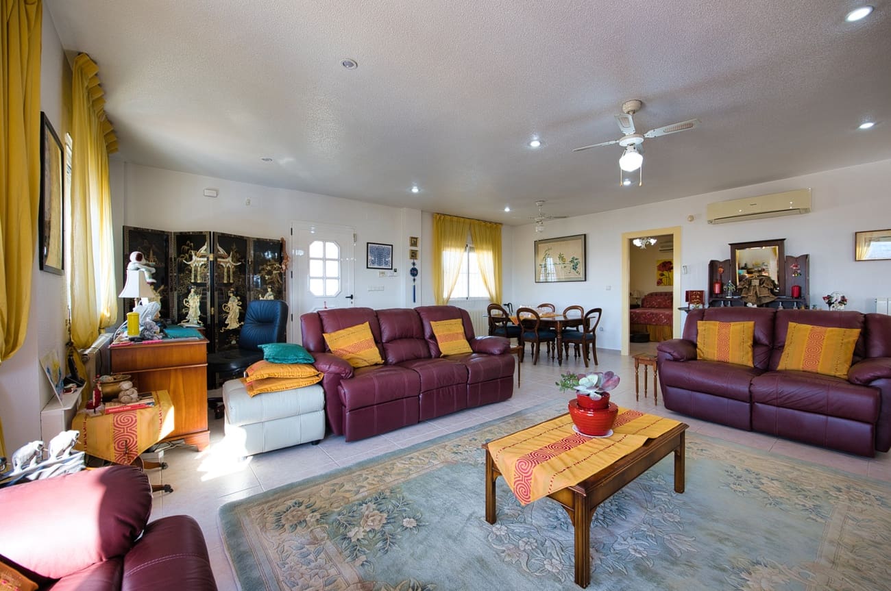 4 chambre Villa/Maison à vendre à Ciudad Quesada avec piscine - 595 000 € (Ref: 9656809)