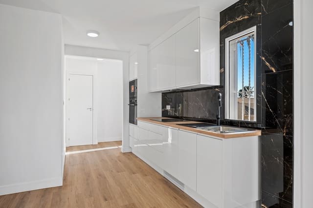 3 slaapkamer Halfvrijstaande villa te koop in Benimar, Benijófar - € 269.000 (Ref: 9656810)