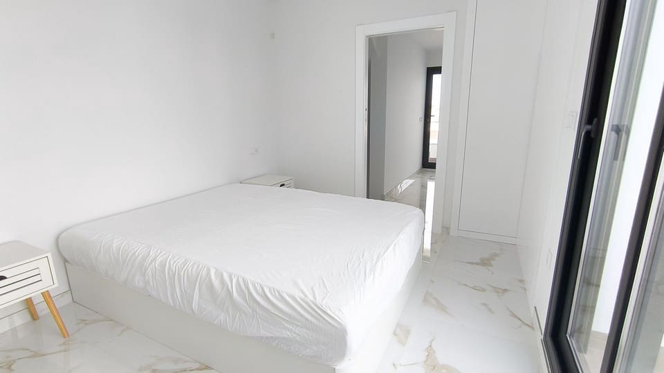 2 soveværelse Villa til salg i Los Montesinos med swimmingpool garage - € 389.000 (Ref: 9676594)