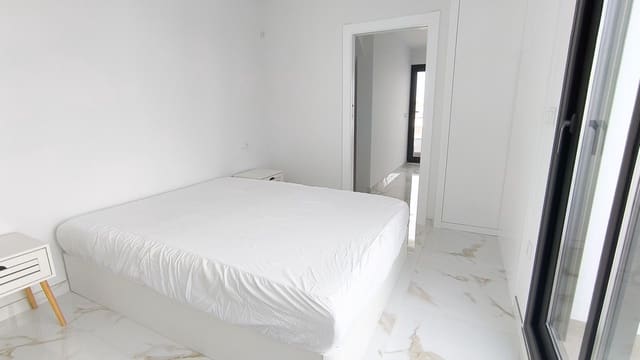 2 quarto Moradia para venda em Los Montesinos com piscina garagem - 389 000 € (Ref: 9676594)