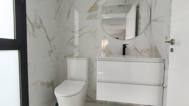 2 quarto Moradia para venda em Los Montesinos com piscina garagem - 389 000 € (Ref: 9676594)