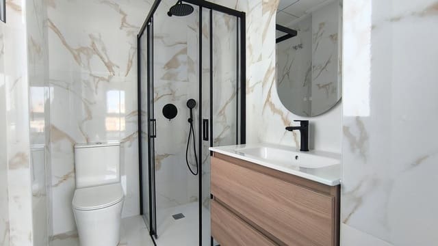 2 quarto Moradia para venda em Los Montesinos com piscina garagem - 389 000 € (Ref: 9676594)