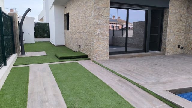 2 quarto Moradia para venda em Los Montesinos com piscina garagem - 389 000 € (Ref: 9676594)