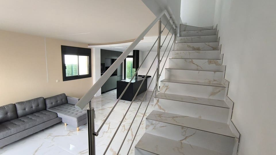 2 bedroom Villa for sale in Los Montesinos with pool garage - € 389,000 (Ref: 9676594)