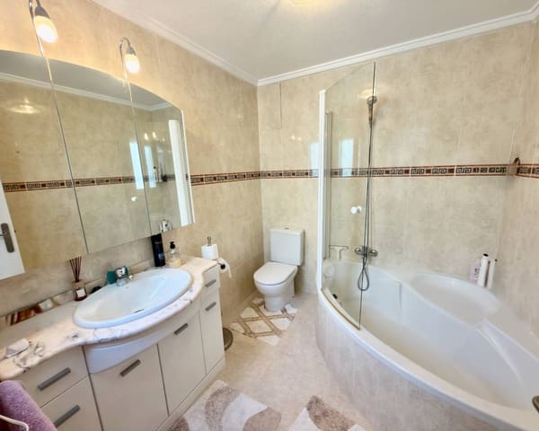 3 slaapkamer Villa te koop in Ciudad Quesada, Rojales met zwembad - € 195.000 (Ref: 9676601)