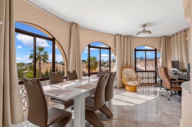 5 slaapkamer Villa te koop in Ciudad Quesada, Rojales - € 639.000 (Ref: 9676602)