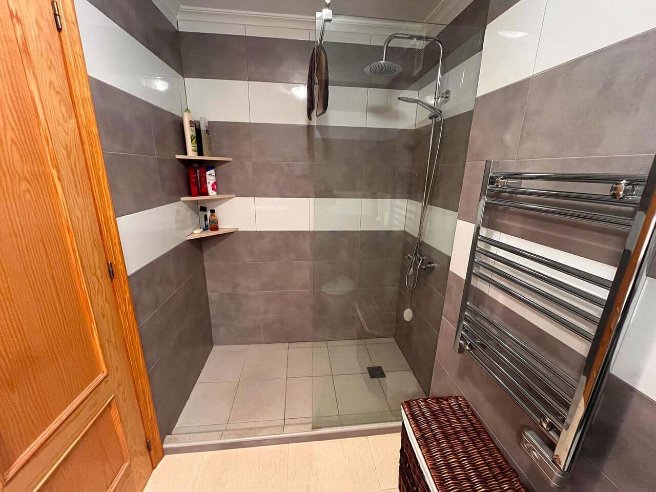 2 soveværelse Lejlighed til salg i Algorfa med swimmingpool - € 115.000 (Ref: 9676605)