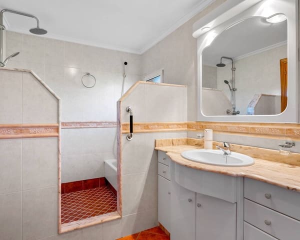 6 soverom Finca/Herregård til salgs i Los Montesinos med svømmebasseng garasje - € 425 000 (Ref: 9676606)