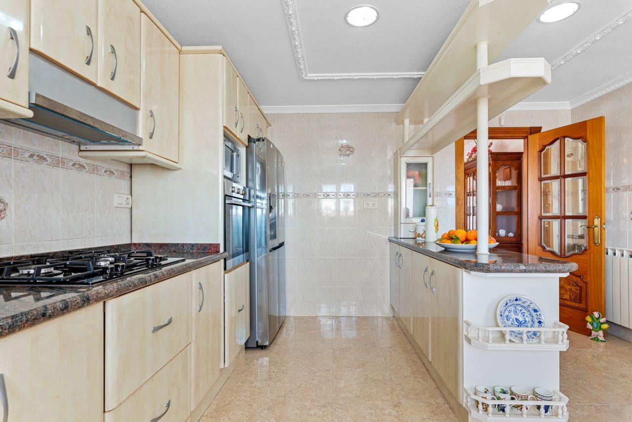 4 Zimmer Villa zu verkaufen in Almoradi - 495.000 € (Ref: 9676607)