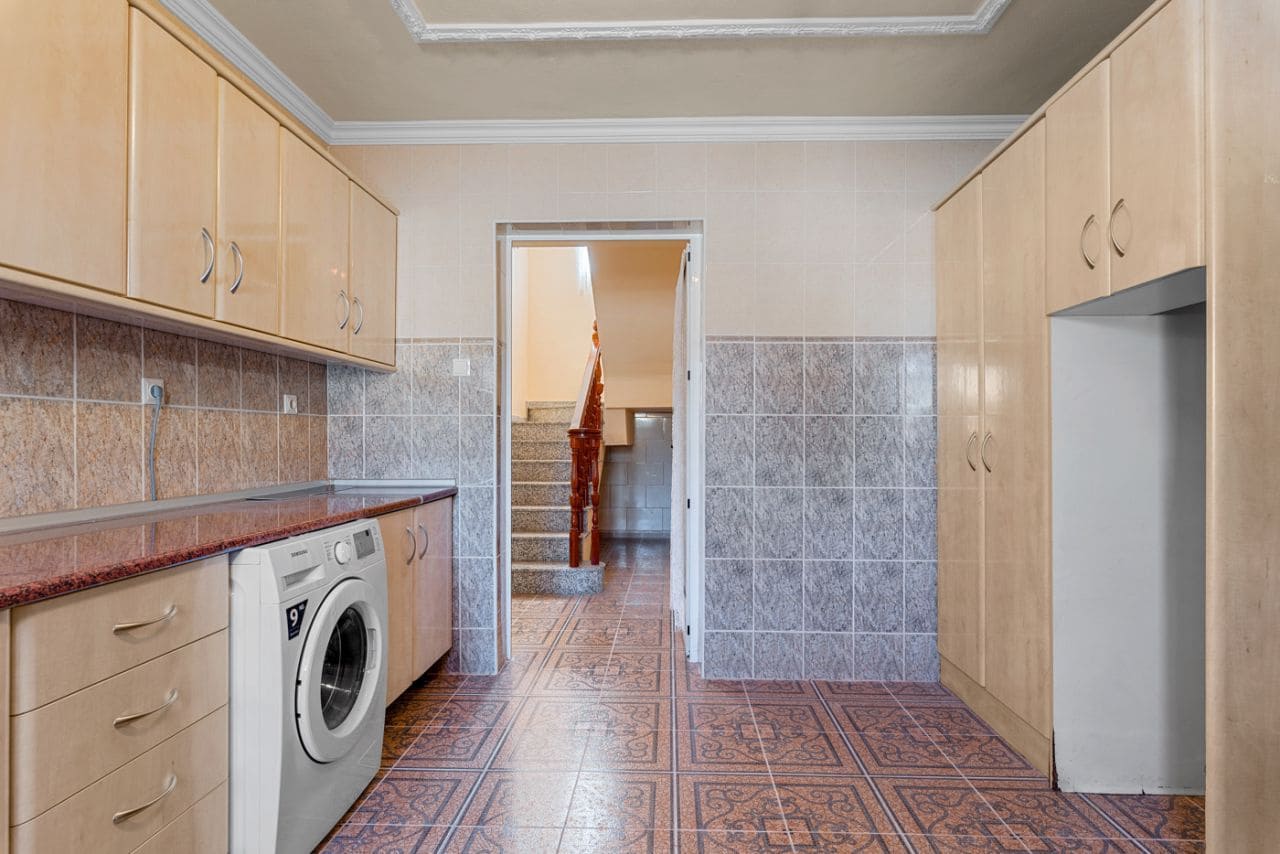 4 Zimmer Villa zu verkaufen in Almoradi - 495.000 € (Ref: 9676607)