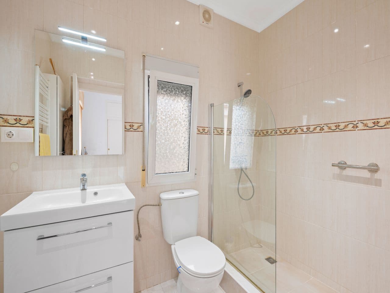 3 bedroom Villa for sale in Rojales - € 349,950 (Ref: 9676608)