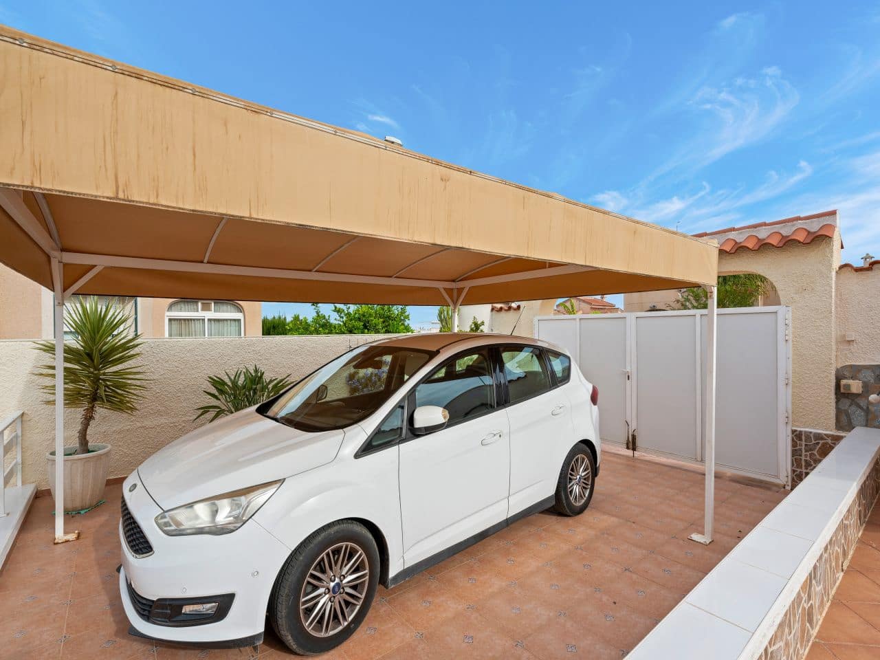 3 bedroom Villa for sale in Rojales - € 349,950 (Ref: 9676608)