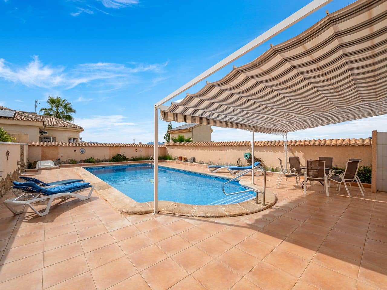 3 bedroom Villa for sale in Rojales - € 455,000 (Ref: 9676611)