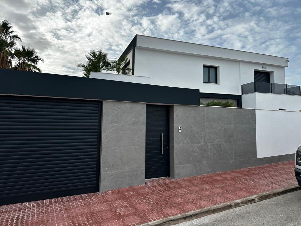 4 bedroom Villa for sale in Rojales - € 720,000 (Ref: 9676613)