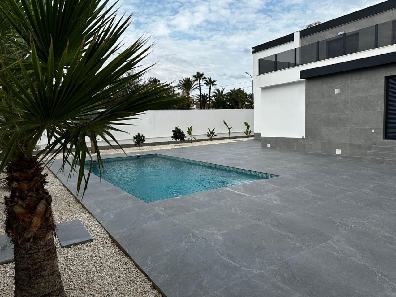 4 bedroom Villa for sale in Rojales - € 720,000 (Ref: 9676613)