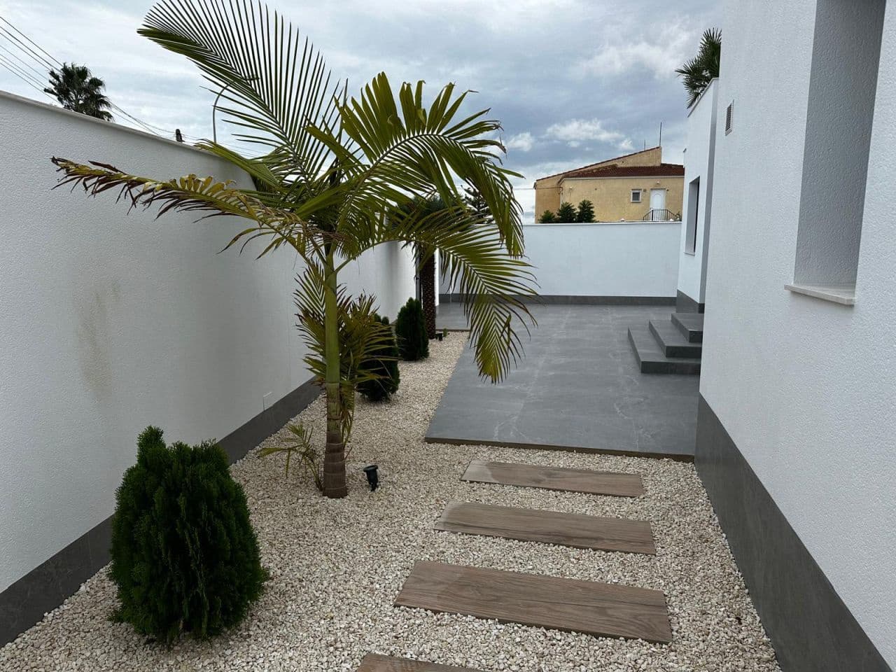 4 bedroom Villa for sale in Rojales - € 720,000 (Ref: 9676613)