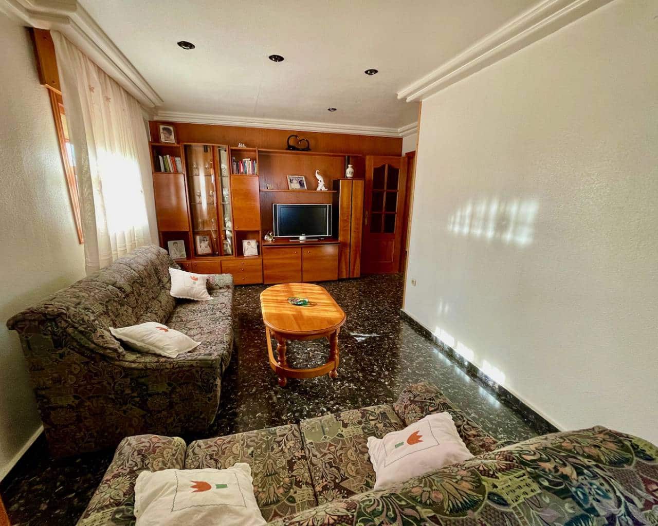 3 soveværelse Villa til salg i Orihuela med garage - € 170.000 (Ref: 9715694)