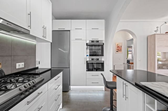 3 chambre Villa/Maison à vendre à Ciudad Quesada, Rojales avec garage - 495 000 € (Ref: 9731361)