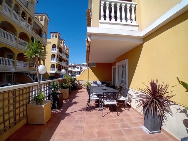 Apartamento de 2 habitaciones en Algorfa en venta con piscina - 145.000 € (Ref: 9731364)