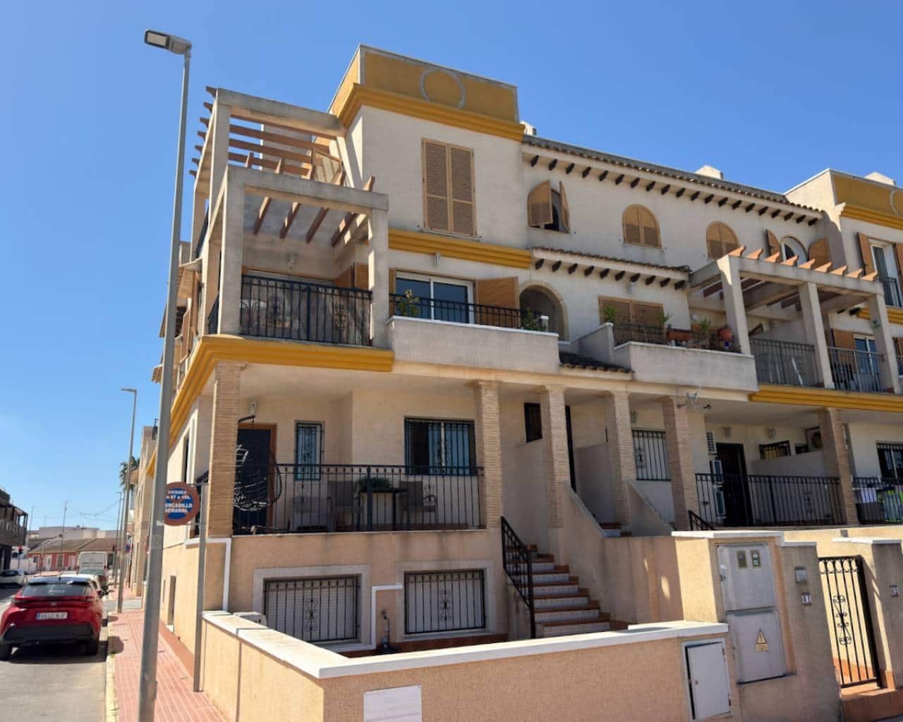 Apartamento de 2 habitaciones en Daya Nueva en venta - 139.950 € (Ref: 9740599)